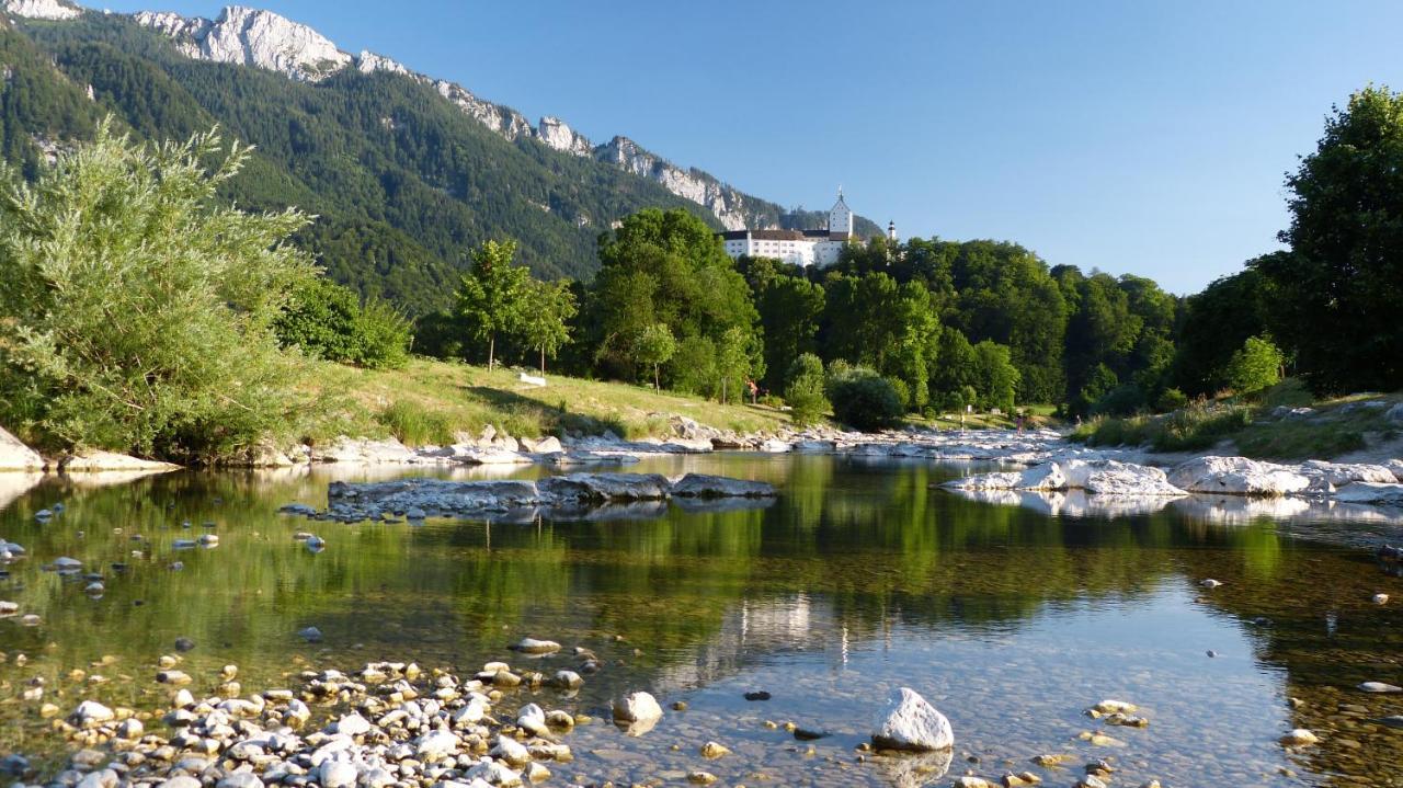 Wirtshaus Zum Baumbach Hotell Aschau im Chiemgau Exteriör bild